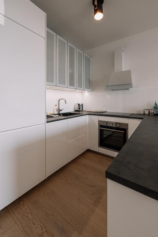 Skau Blue Residence In Sky Park 21 Floor 2 Tower Panoramic View Free Parking Μπρατισλάβα Εξωτερικό φωτογραφία