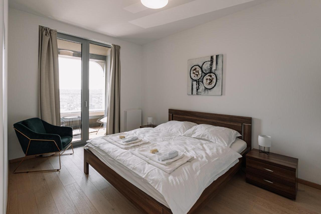 Skau Blue Residence In Sky Park 21 Floor 2 Tower Panoramic View Free Parking Μπρατισλάβα Εξωτερικό φωτογραφία