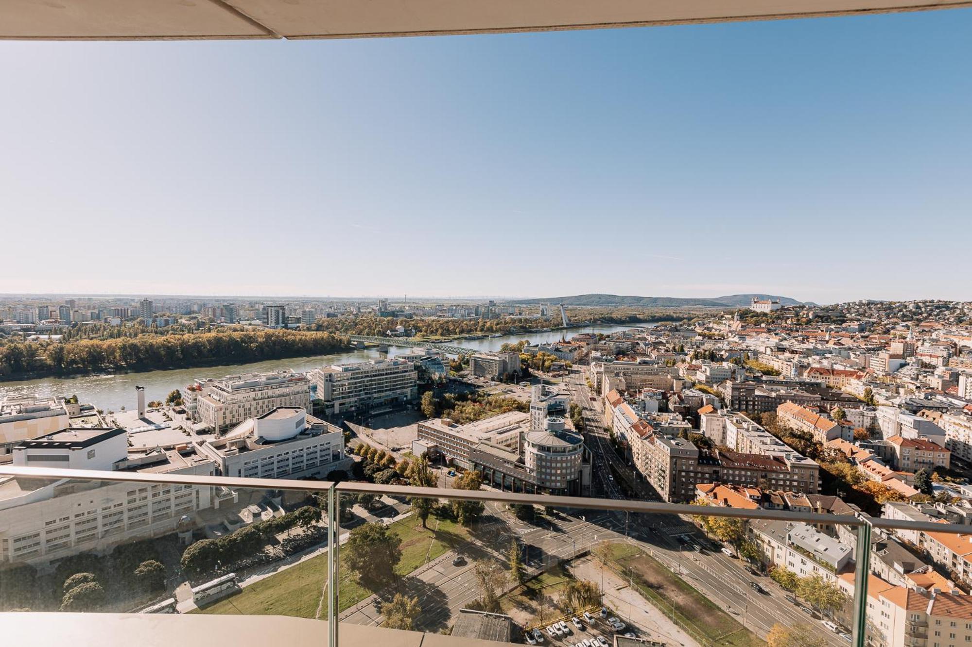 Skau Blue Residence In Sky Park 21 Floor 2 Tower Panoramic View Free Parking Μπρατισλάβα Εξωτερικό φωτογραφία